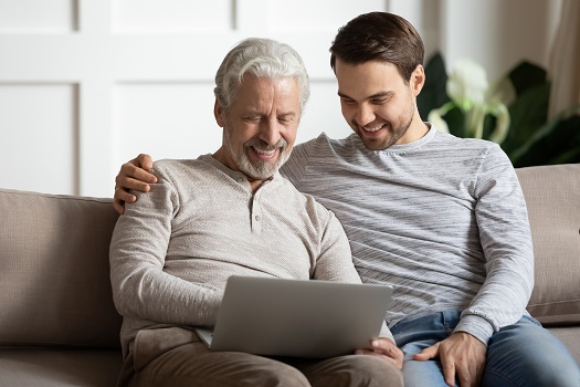 Tips for Entertaining an Elderly Loved One in Jefferson County, CO