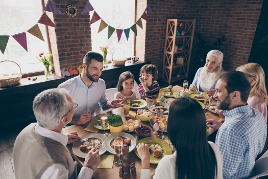 Ways to Ensure a Safe Family Gathering for Seniors with Dementia in Jefferson County, CO